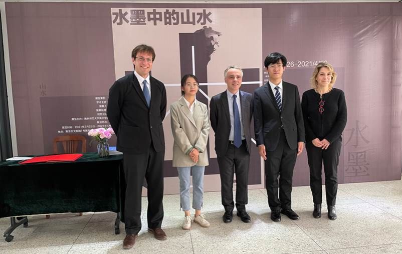 mmexport1619752795383